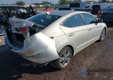 2017 Hyundai Elantra Value Edition из США, поврежденный, VIN KMHD84LF3HU363703